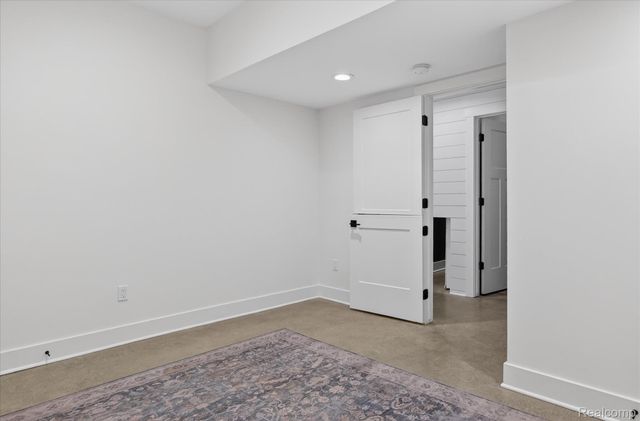 8236 Stoney Creek Drive, Green Oak Township, MI 48178