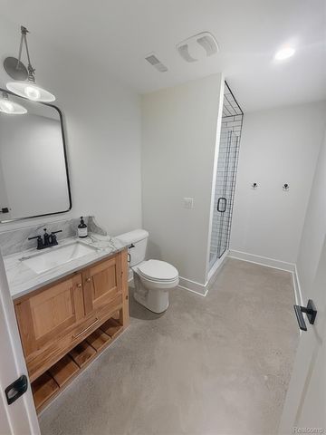 8236 Stoney Creek Drive, Green Oak Township, MI 48178