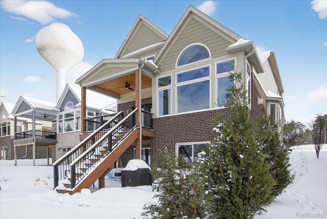 8236 Stoney Creek Drive, Green Oak Township, MI 48178