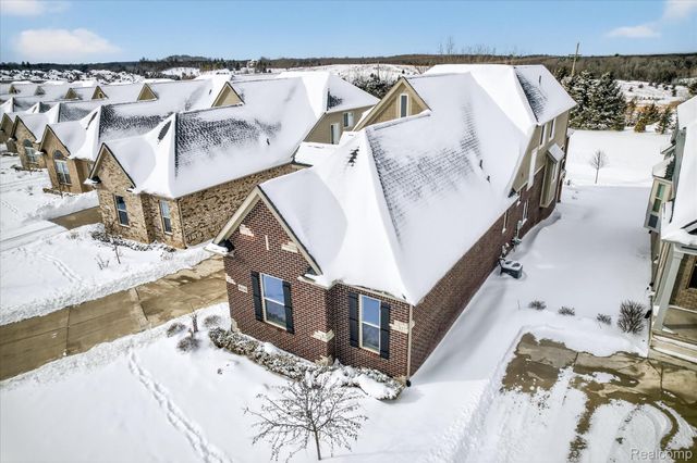 8236 Stoney Creek Drive, Green Oak Township, MI 48178