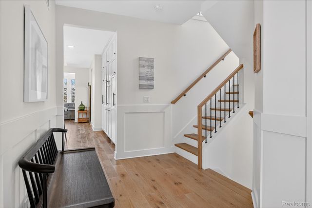 8236 Stoney Creek Drive, Green Oak Township, MI 48178