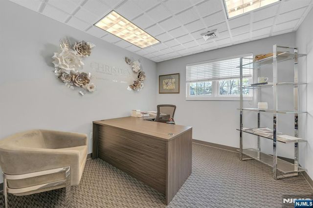 40 Ridgewood Avenue, Ridgewood, NJ 07450