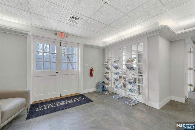 40 Ridgewood Avenue, Ridgewood, NJ 07450