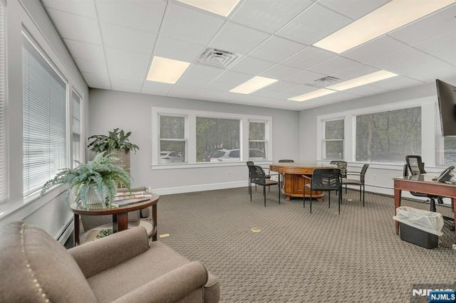 40 Ridgewood Avenue, Ridgewood, NJ 07450