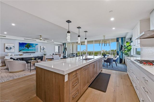 13935 Old Coast RD 406, Naples, FL 34110