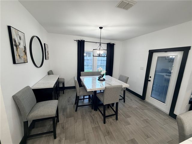 4009 Karo Dr, Corpus Christi, TX 78414