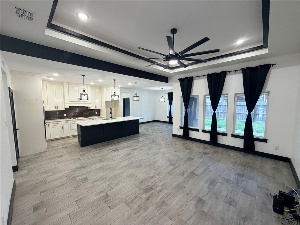 4009 Karo Dr, Corpus Christi, TX 78414 — photo 3