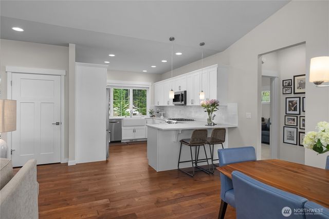 111 E Country Club Drive N, Union, WA 98592