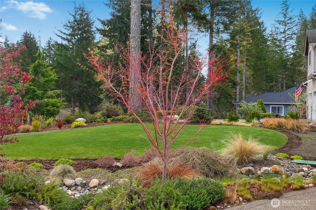 111 E Country Club Drive N, Union, WA 98592