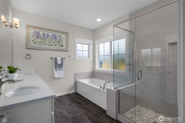 111 E Country Club Drive N, Union, WA 98592