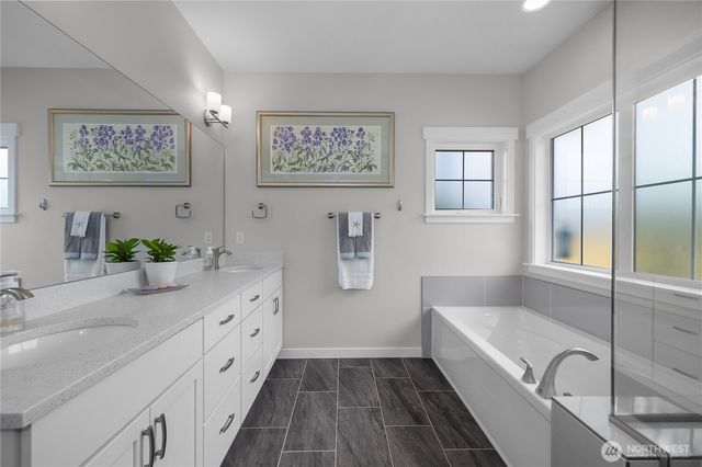 111 E Country Club Drive N, Union, WA 98592