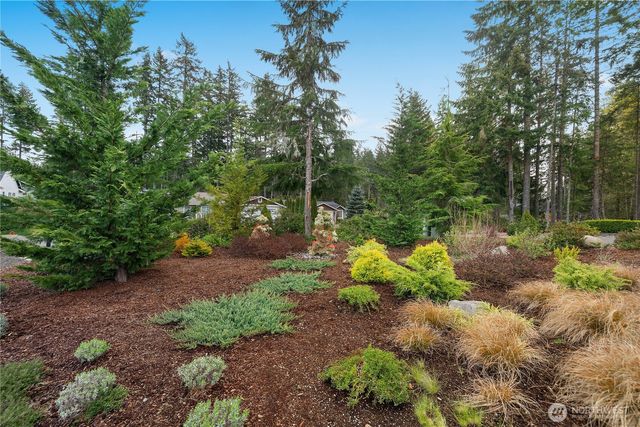 111 E Country Club Drive N, Union, WA 98592