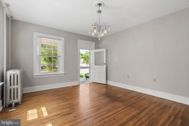 19332 LONGMEADOW RD, Hagerstown, MD 21742