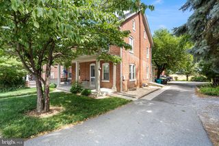 19332 LONGMEADOW RD, Hagerstown, MD 21742