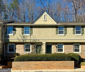 6900 Roswell Road 7N, Atlanta, GA 30328