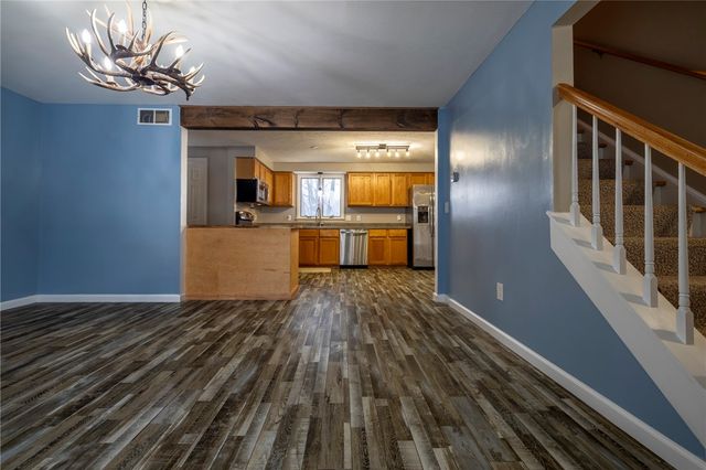 1447 Hiddenpond Lane, Walworth, NY 14568