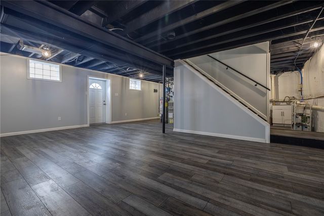 1447 Hiddenpond Lane, Walworth, NY 14568