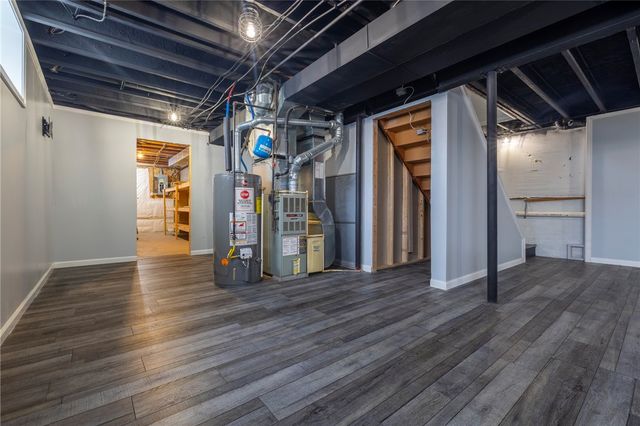 1447 Hiddenpond Lane, Walworth, NY 14568