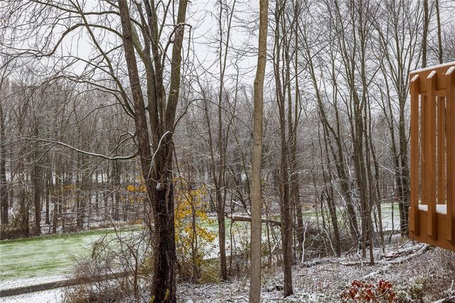 1447 Hiddenpond Lane, Walworth, NY 14568