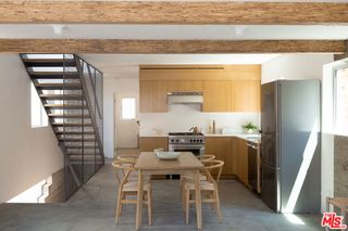 8870 Wonderland Avenue, Los Angeles, CA 90046