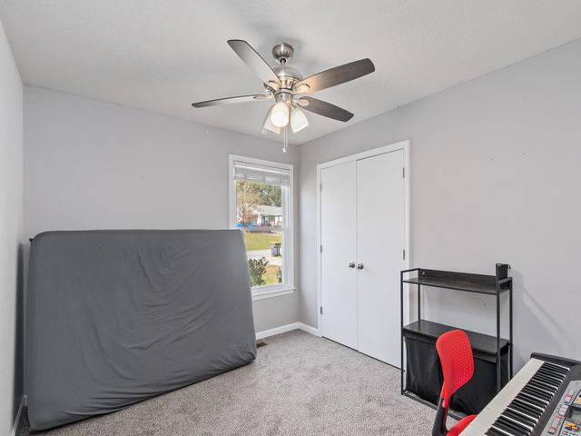 3423 Melrose Dr, Clarksville, TN 37042