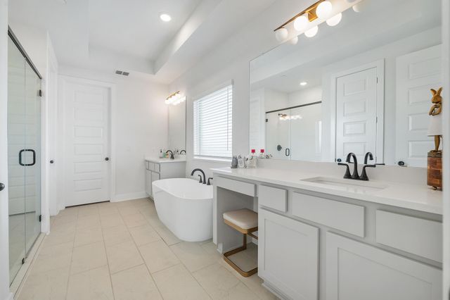 6220 Hilltop Plateau DR, Austin, TX 78738