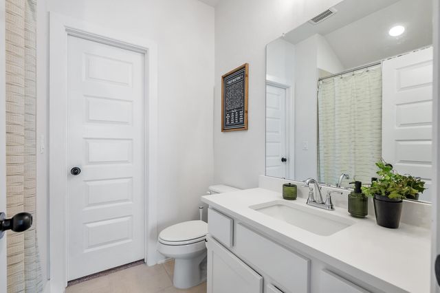 6220 Hilltop Plateau DR, Austin, TX 78738