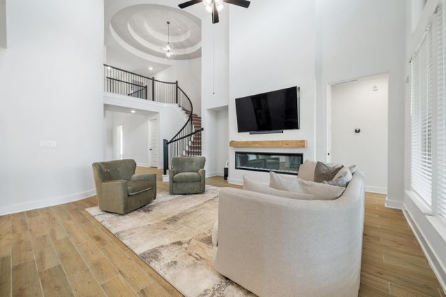6220 Hilltop Plateau DR, Austin, TX 78738