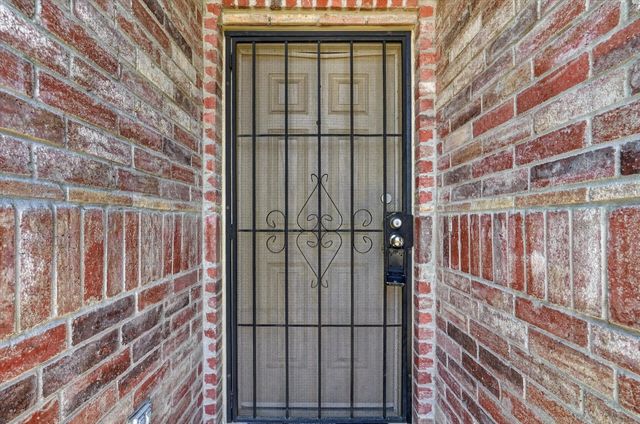 6634 Cool Morn Drive, Dallas, TX 75241