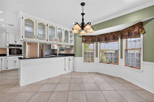 6001 Timberly Road N, Mobile, AL 36609