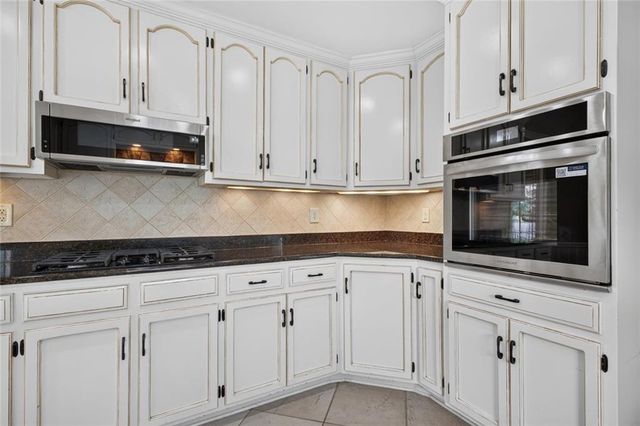 6001 Timberly Road N, Mobile, AL 36609