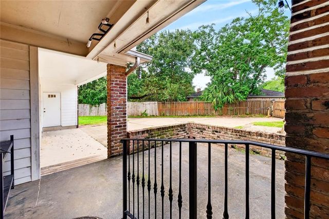 6001 Timberly Road N, Mobile, AL 36609