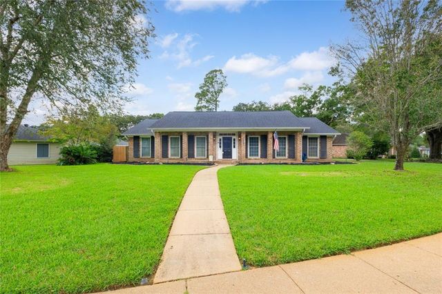 6001 Timberly Road N, Mobile, AL 36609