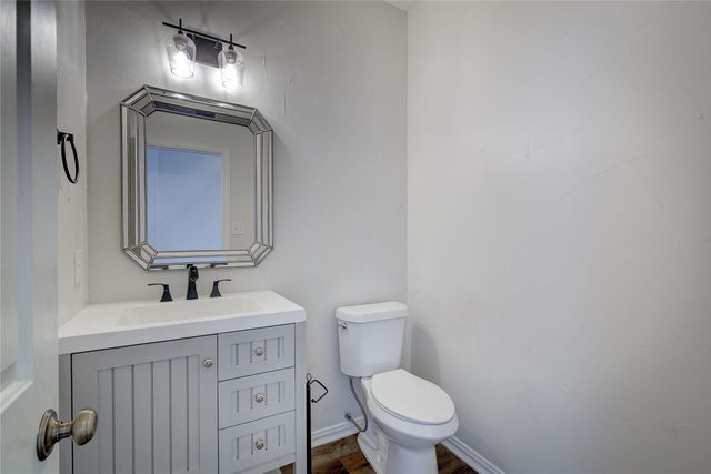 2917 Newport Drive, Rockwall, TX 75032