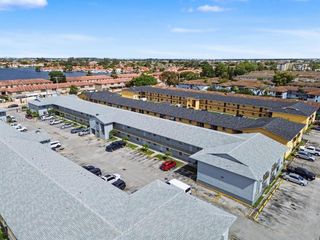 6121 W 24th Ave 211, Hialeah, FL 33016