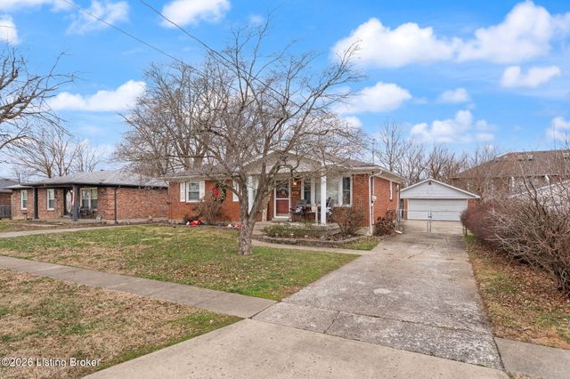 6314 Mt Everest Dr, Louisville, KY 40216