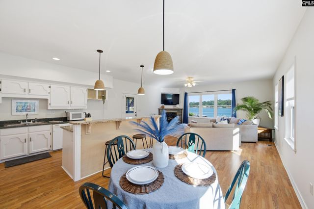 156 Point Circle Road, Prosperity, SC 29127