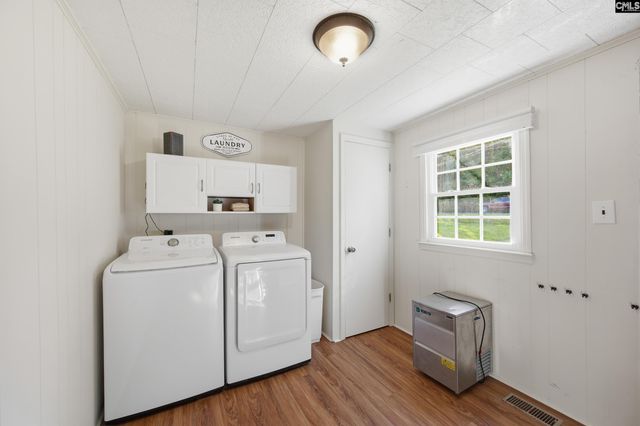 156 Point Circle Road, Prosperity, SC 29127