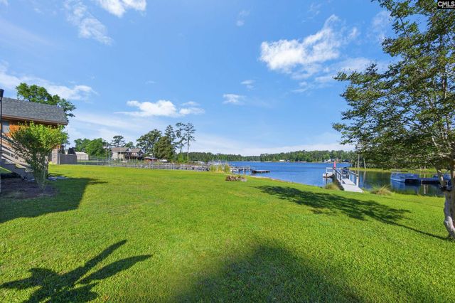 156 Point Circle Road, Prosperity, SC 29127