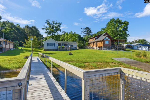156 Point Circle Road, Prosperity, SC 29127