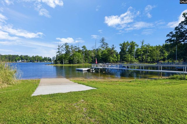 156 Point Circle Road, Prosperity, SC 29127