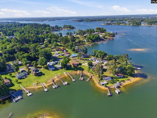 156 Point Circle Road, Prosperity, SC 29127