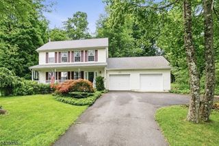 10 Mountainside Dr, Andover Twp., NJ 07860