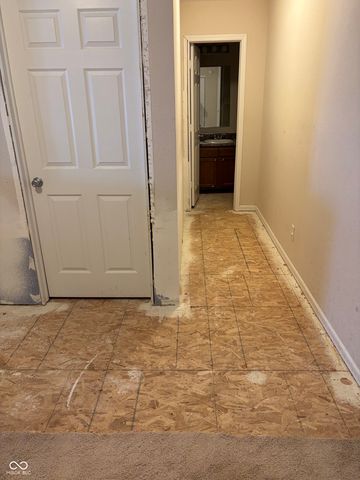 8402 Ligonier Drive, Indianapolis, IN 46113