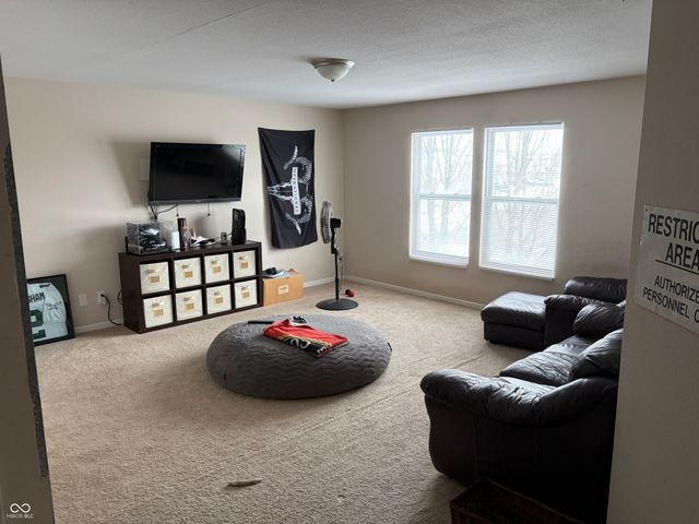 8402 Ligonier Drive, Indianapolis, IN 46113