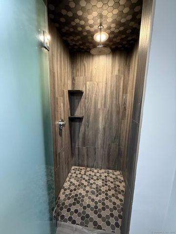 5763 Park Avenue, Fairfield, CT 06825