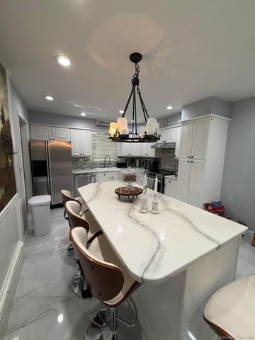 5763 Park Avenue, Fairfield, CT 06825