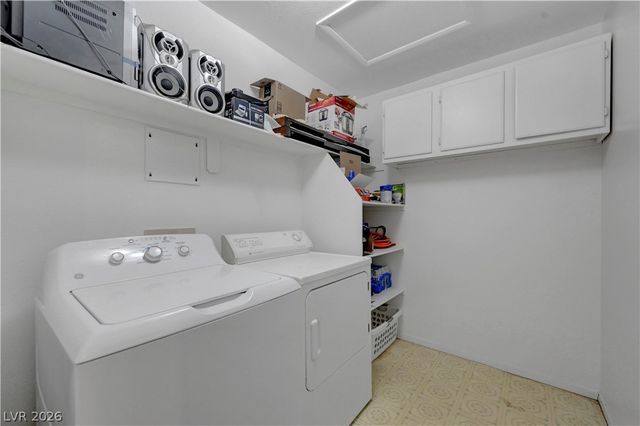 2851 South Valley View Boulevard 1112, Las Vegas, NV 89102