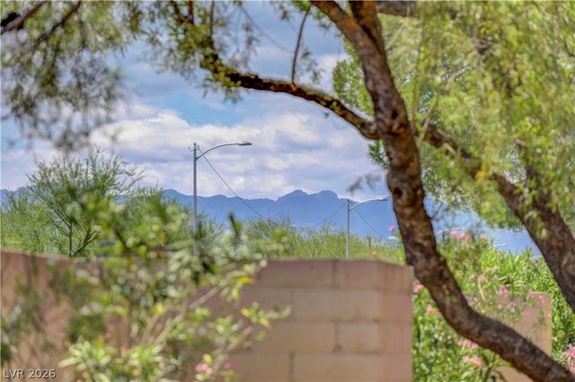 2851 South Valley View Boulevard 1112, Las Vegas, NV 89102
