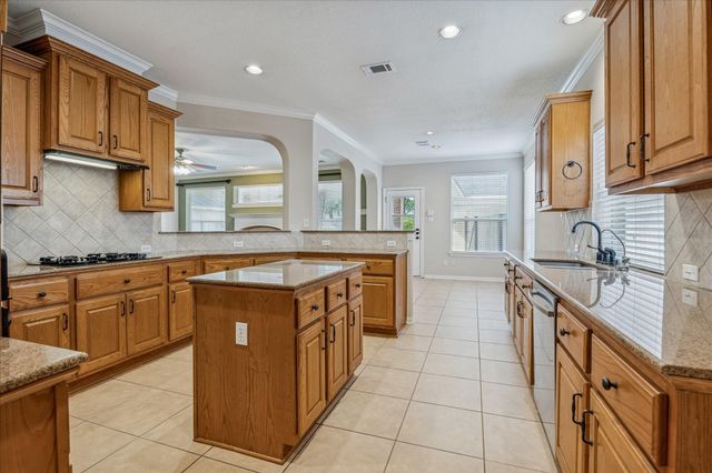 21223 Heartwood Oak Trail, Cypress, TX 77433